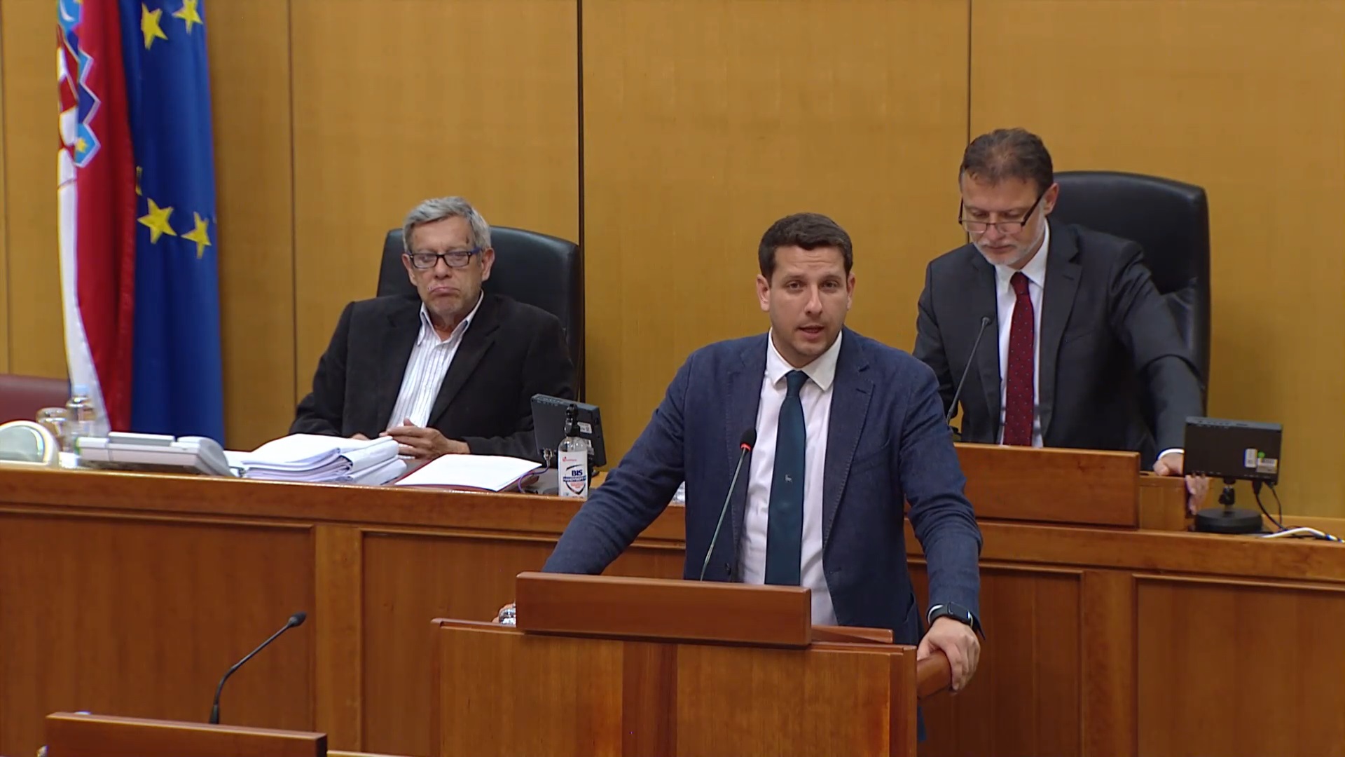 HRVATSKA REALNOST Lerotić: 'U dućanima se čak i hrana kupuje na rate'